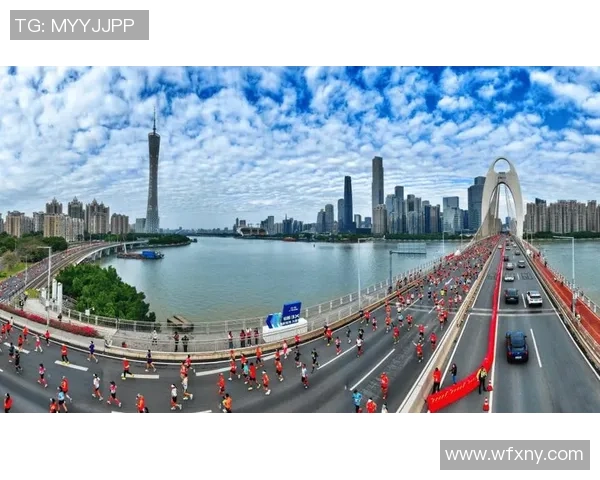 广州城市马拉松精彩点评：滑板队展现力量与激情的完美结合